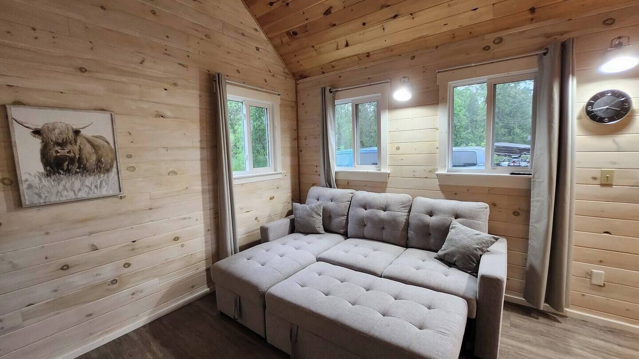 Photo of Livingroom in Jocelyn