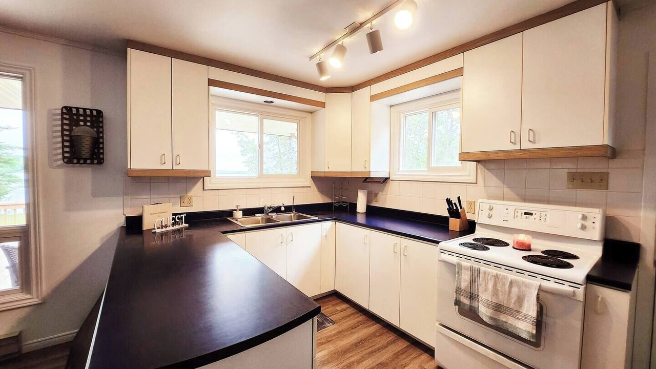 Photo of Kitchen in Jocelyn
