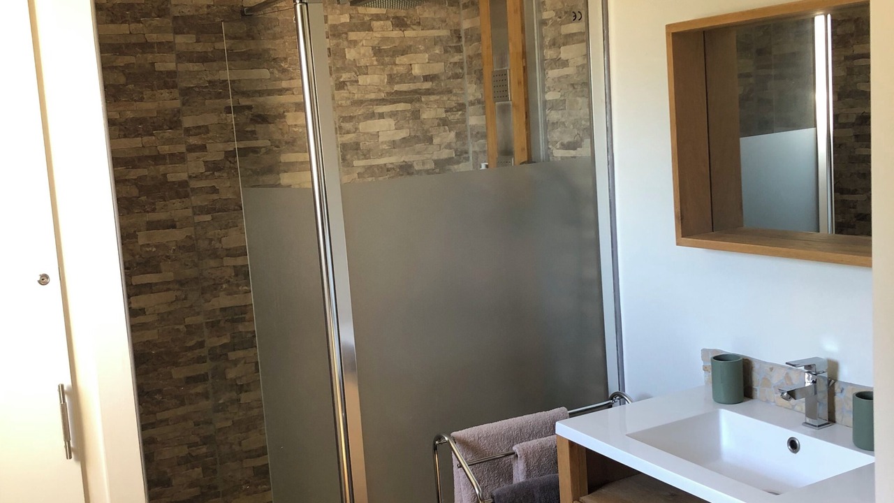 Photo of Bathroom in Vergeze