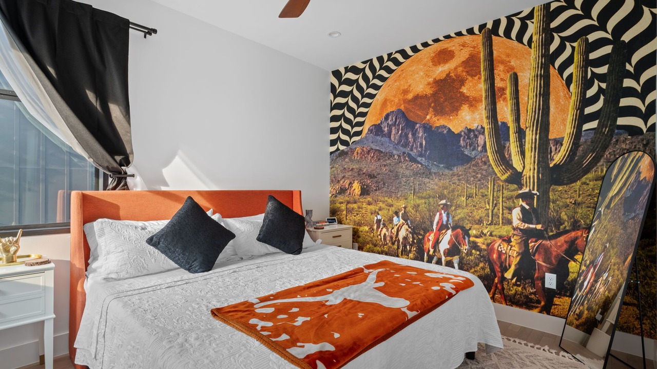 Photo of Bedroom in Montopolis