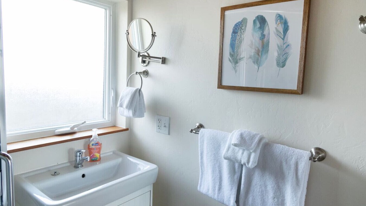 Photo of Bathroom in Eureka
