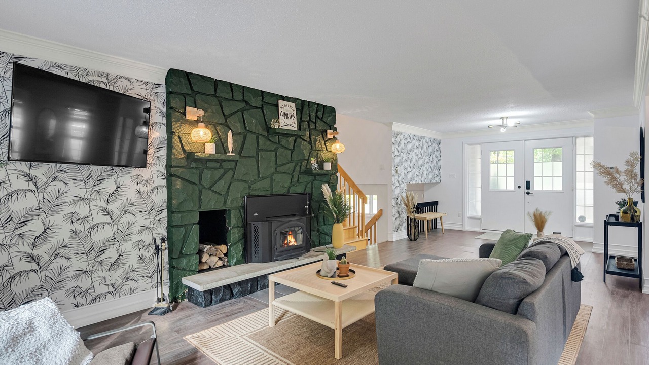 Photo of Livingroom in Communaute-Urbaine-de-l'Outaouais