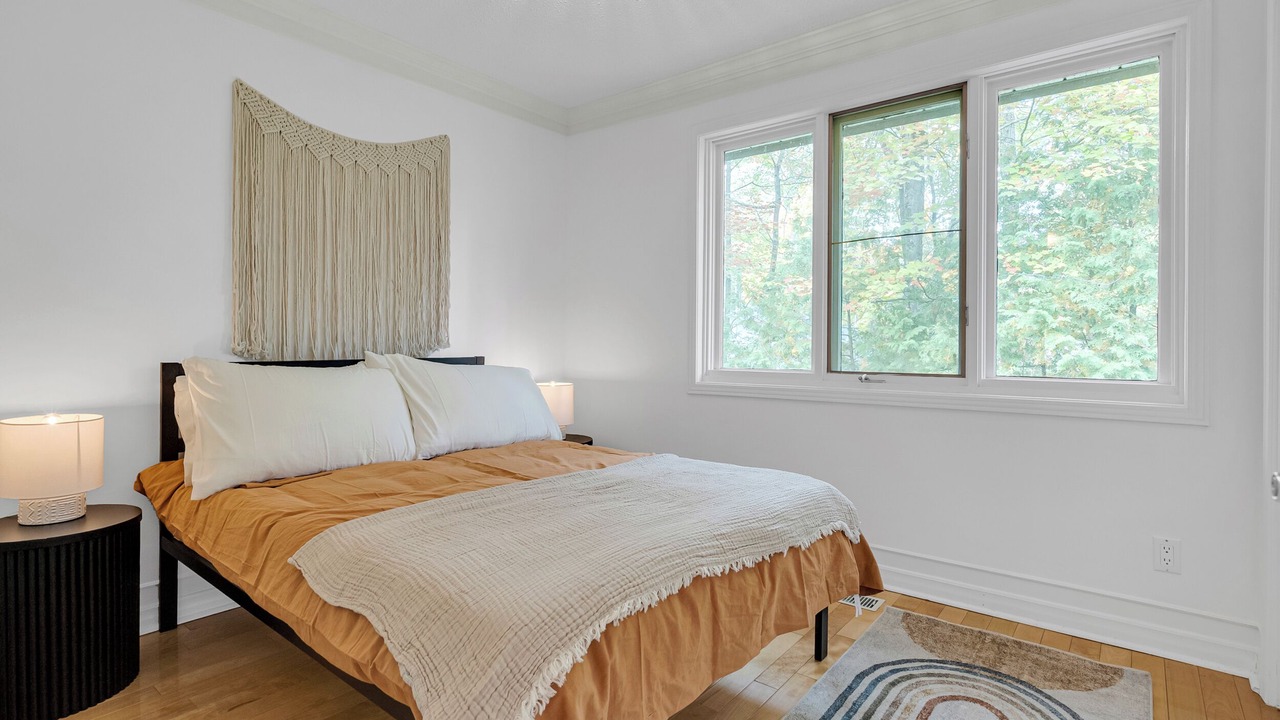Photo of Bedroom in Communaute-Urbaine-de-l'Outaouais
