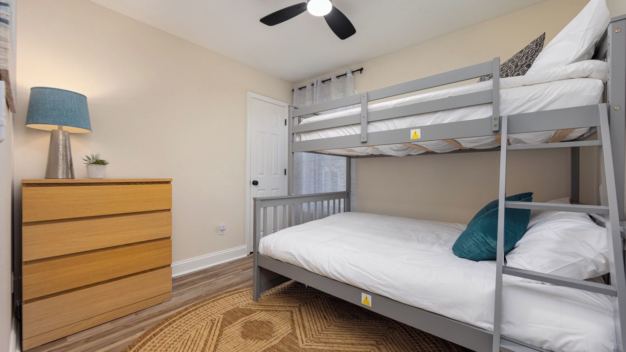 Photo of Bedroom in Colington