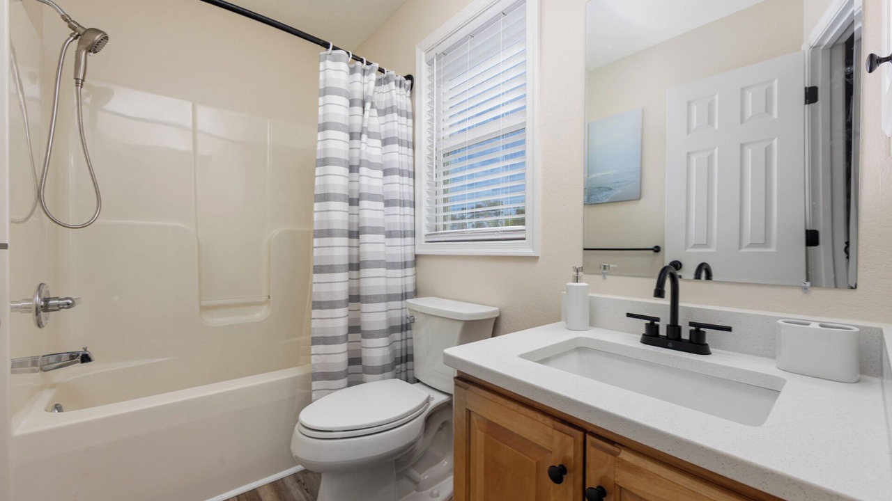 Photo of Bathroom in Colington