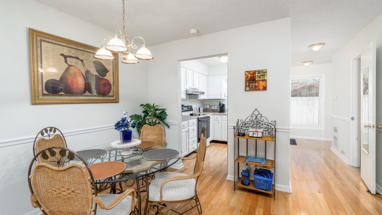 Photo of Bedroom in Hot Springs Village