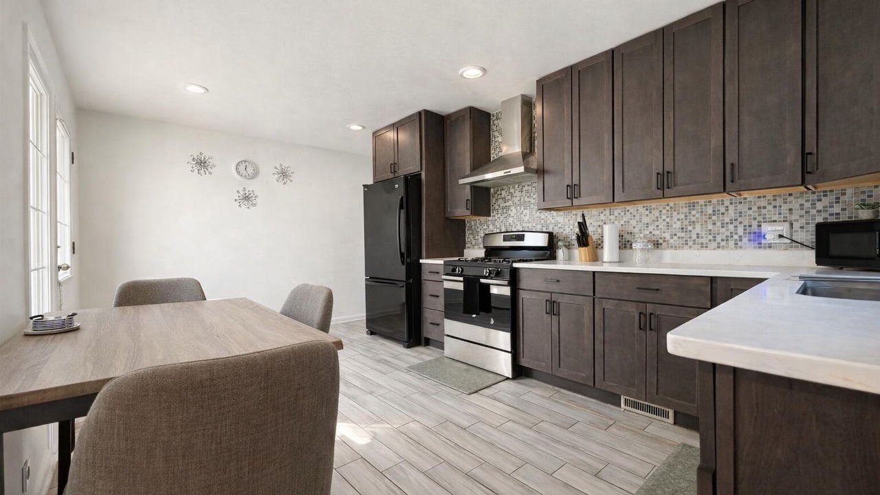 Photo of Kitchen in West Ridge