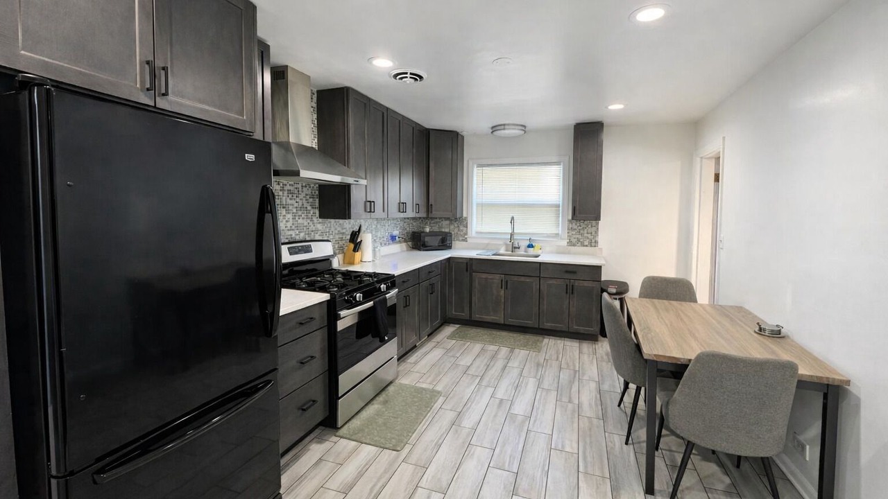 Photo of Kitchen in West Ridge