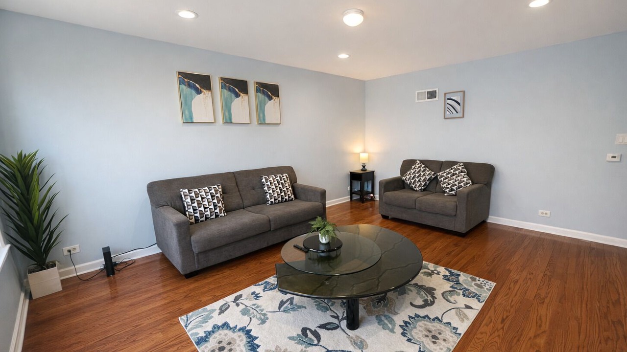 Photo of Livingroom in West Ridge