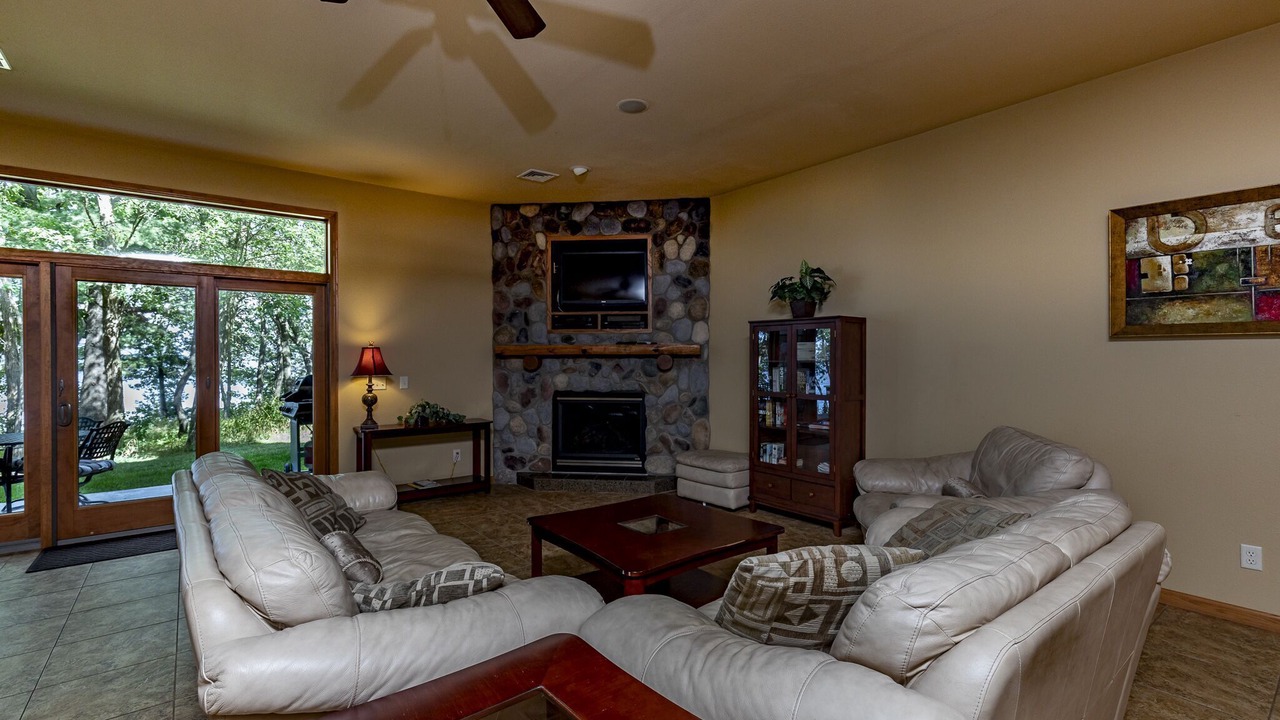 Photo of Livingroom in Mauston