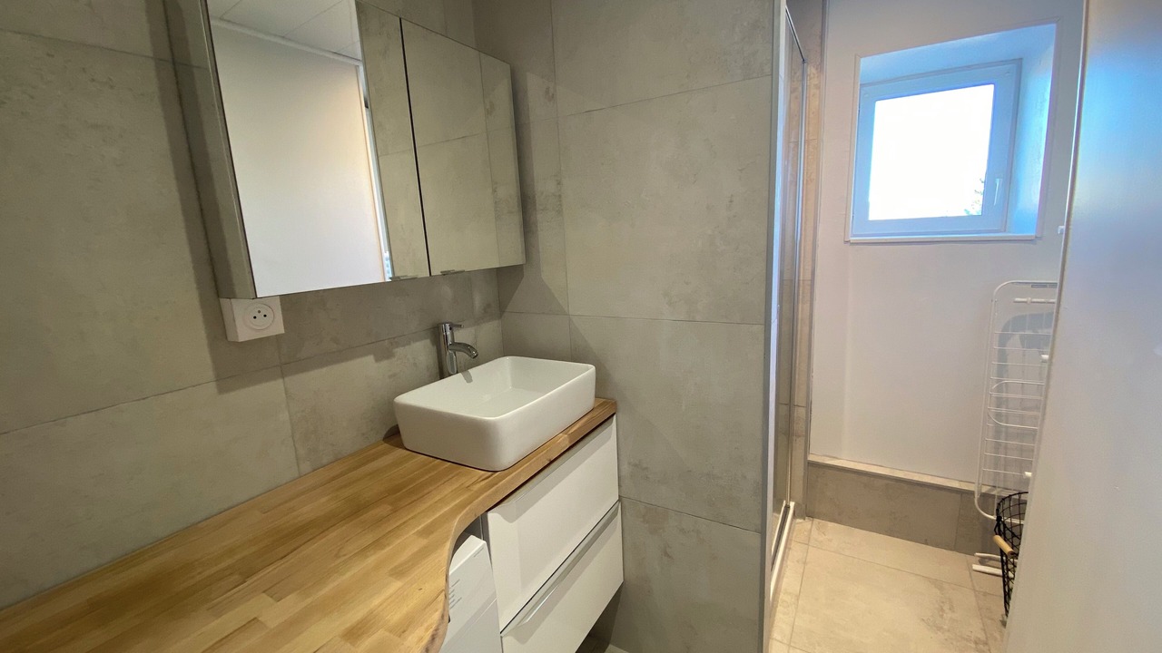 Photo of Bathroom in Chatillon