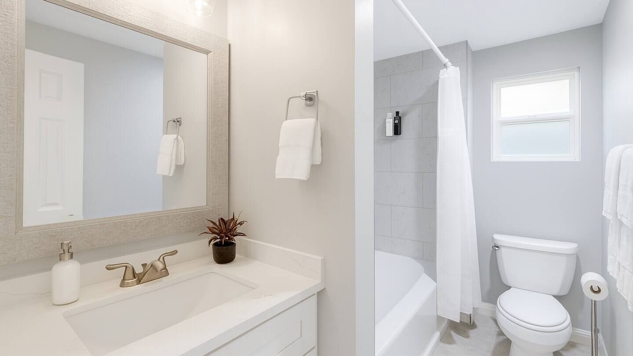 Photo of Bathroom in Grant Hill