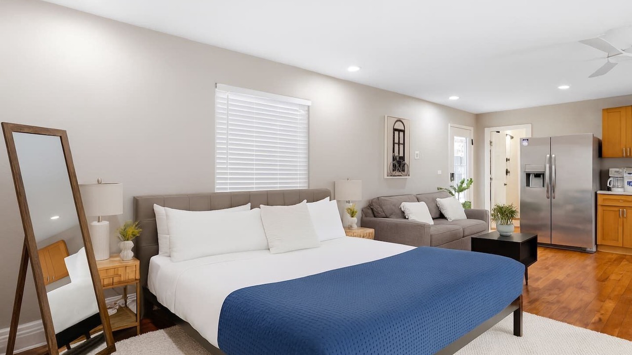 Photo of Bedroom in Grant Hill