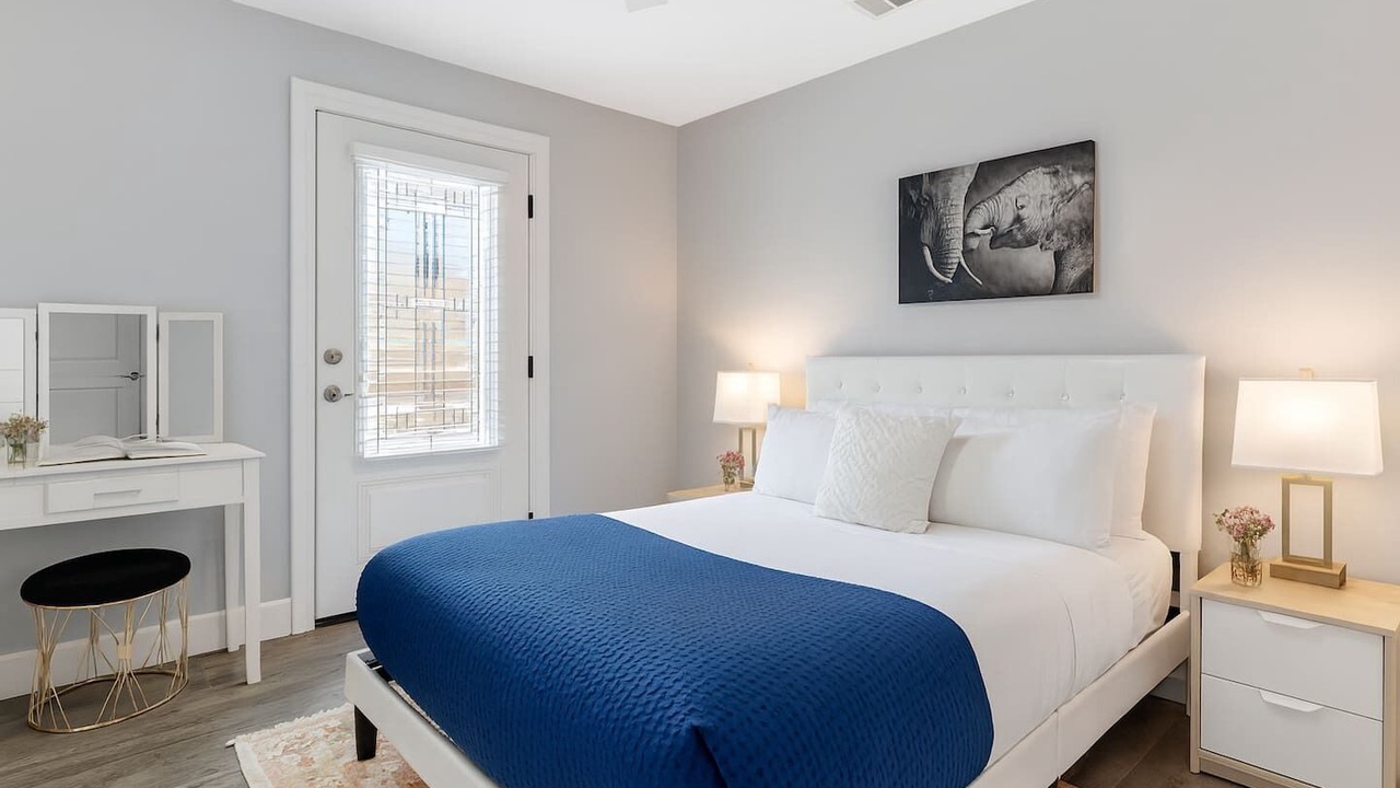 Photo of Bedroom in Grant Hill