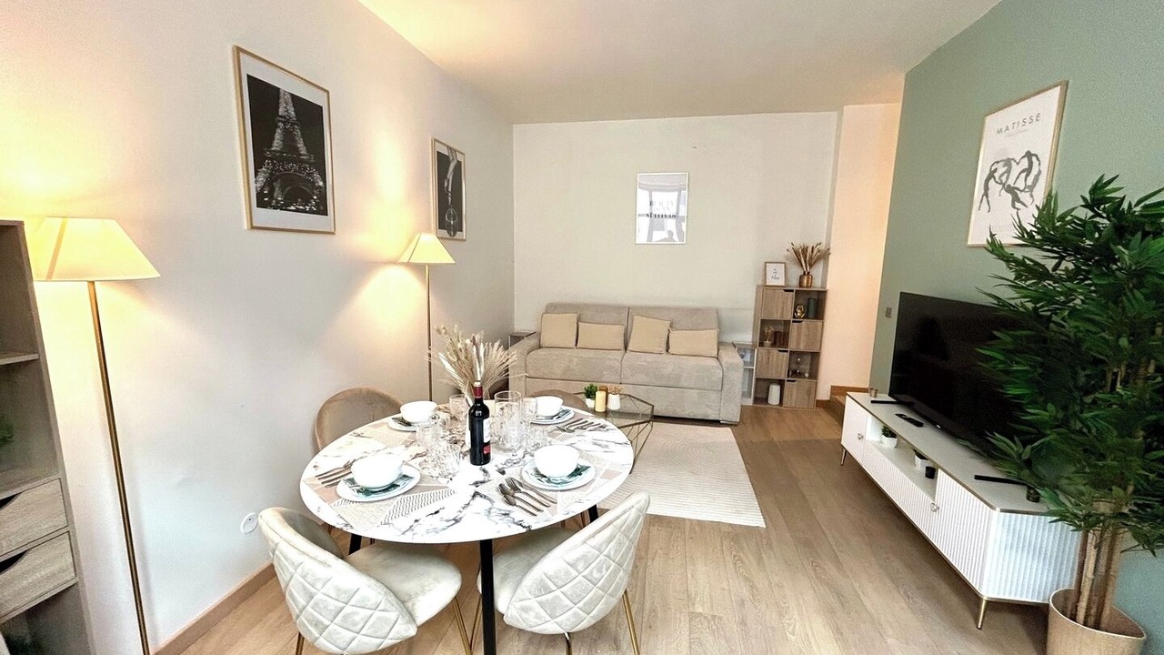 Photo of Livingroom in Ternes