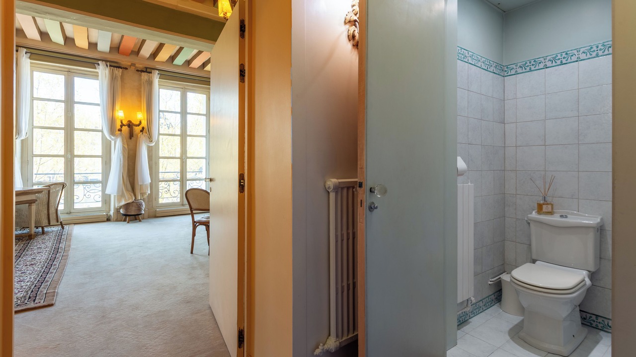 Photo of Bathroom in Paris City Center
