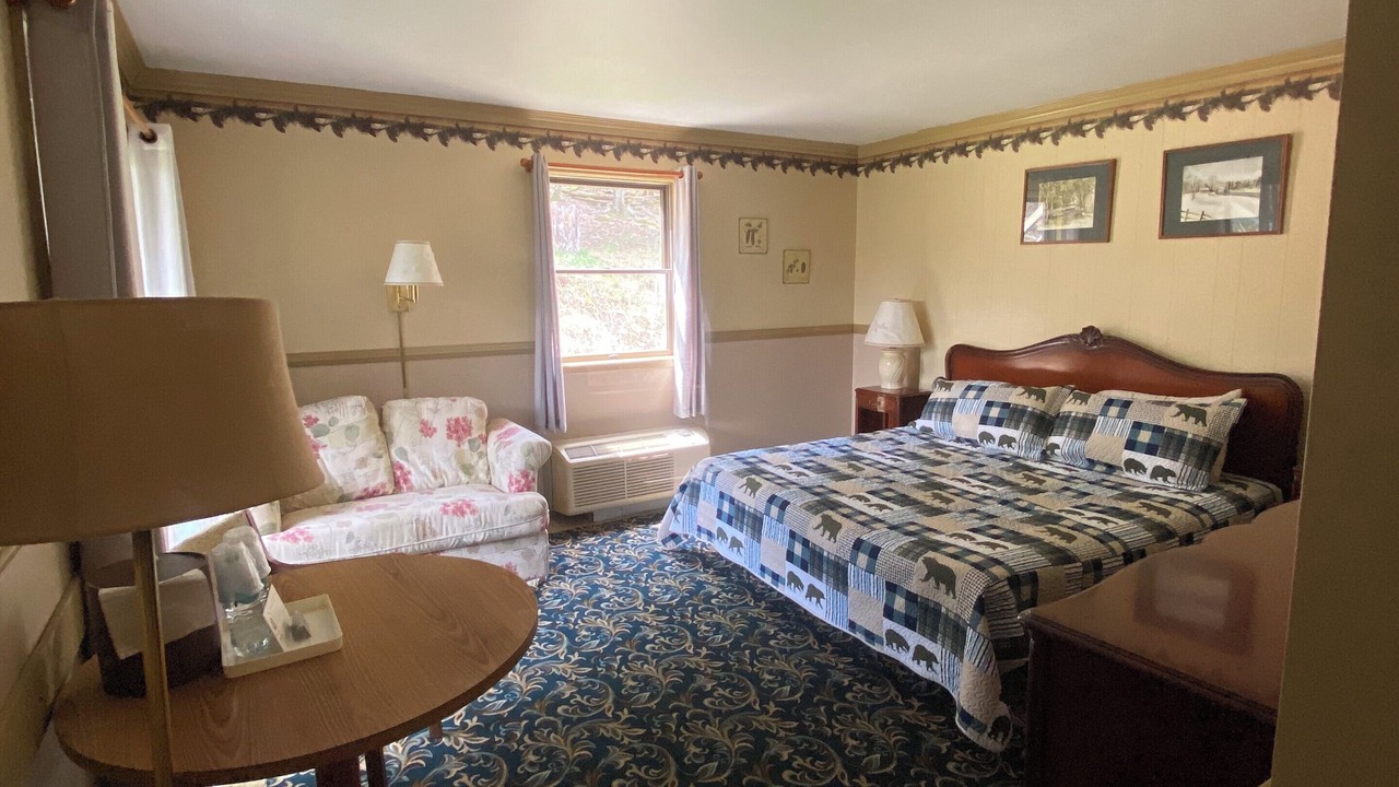 Photo of Bedroom in Cooksburg