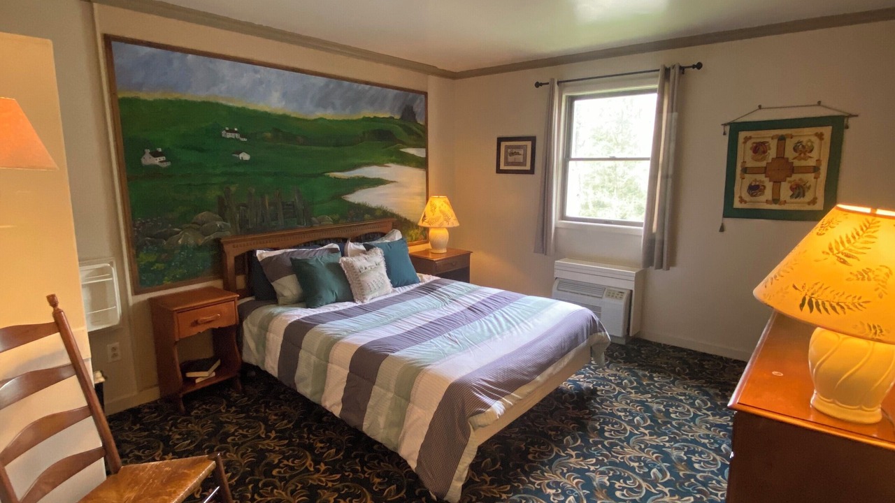 Photo of Bedroom in Cooksburg