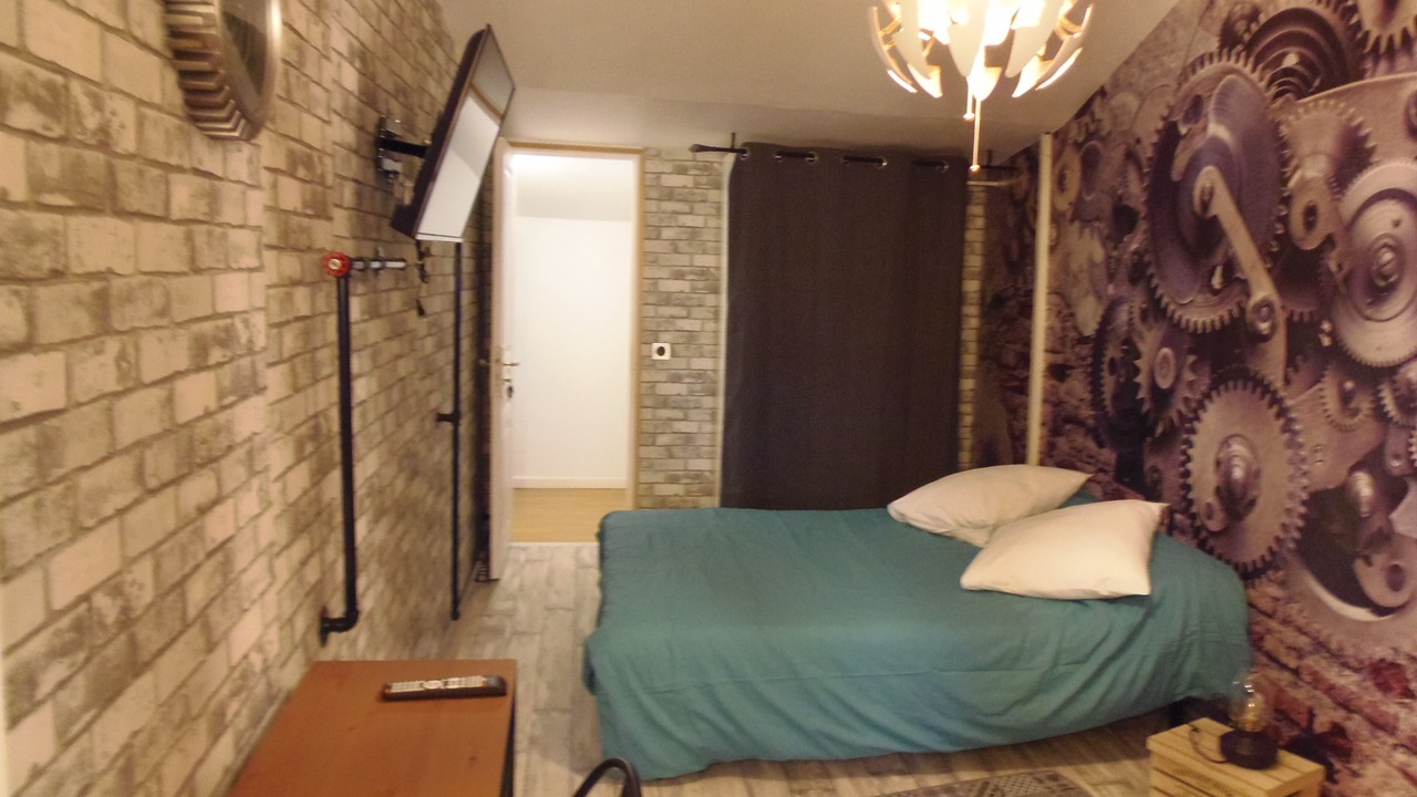 Photo of Bedroom in Floirac