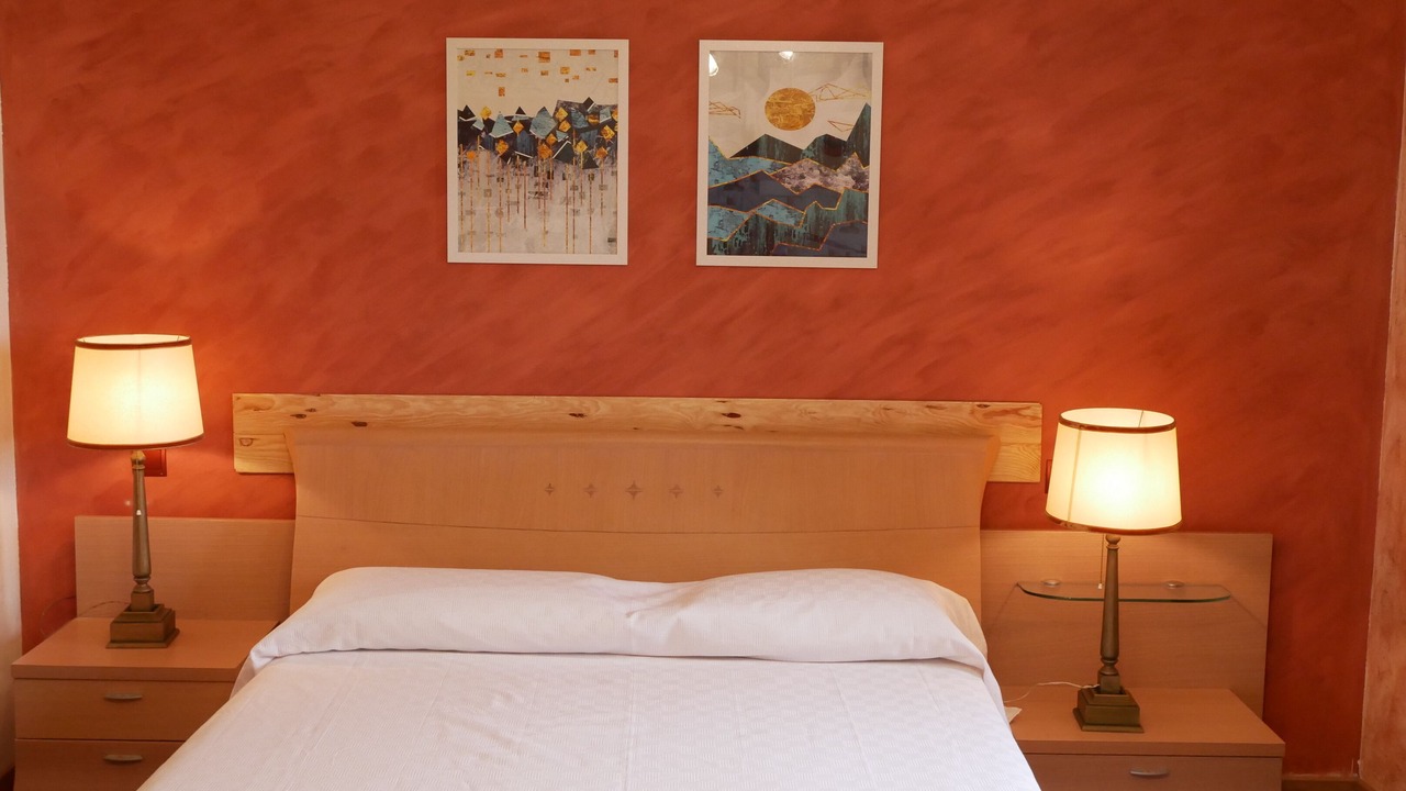 Photo of Bedroom in Bustares