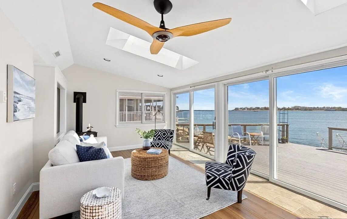 Photo of Livingroom in Scituate