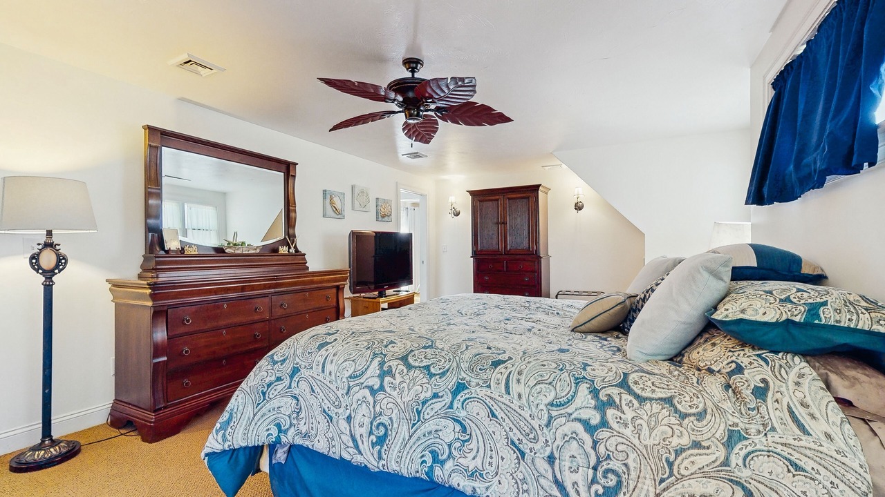 Photo of Bedroom in Osterville