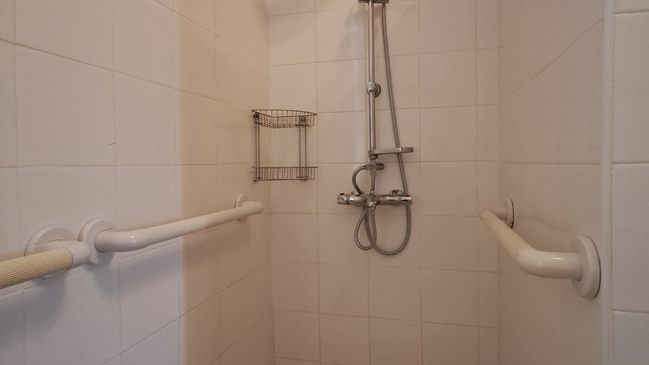 Photo of Bathroom in Saint-Paulet-de-Caisson