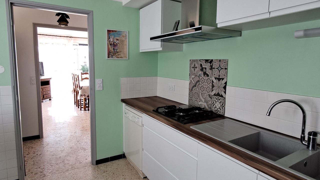 Photo of Kitchen in Saint-Paulet-de-Caisson