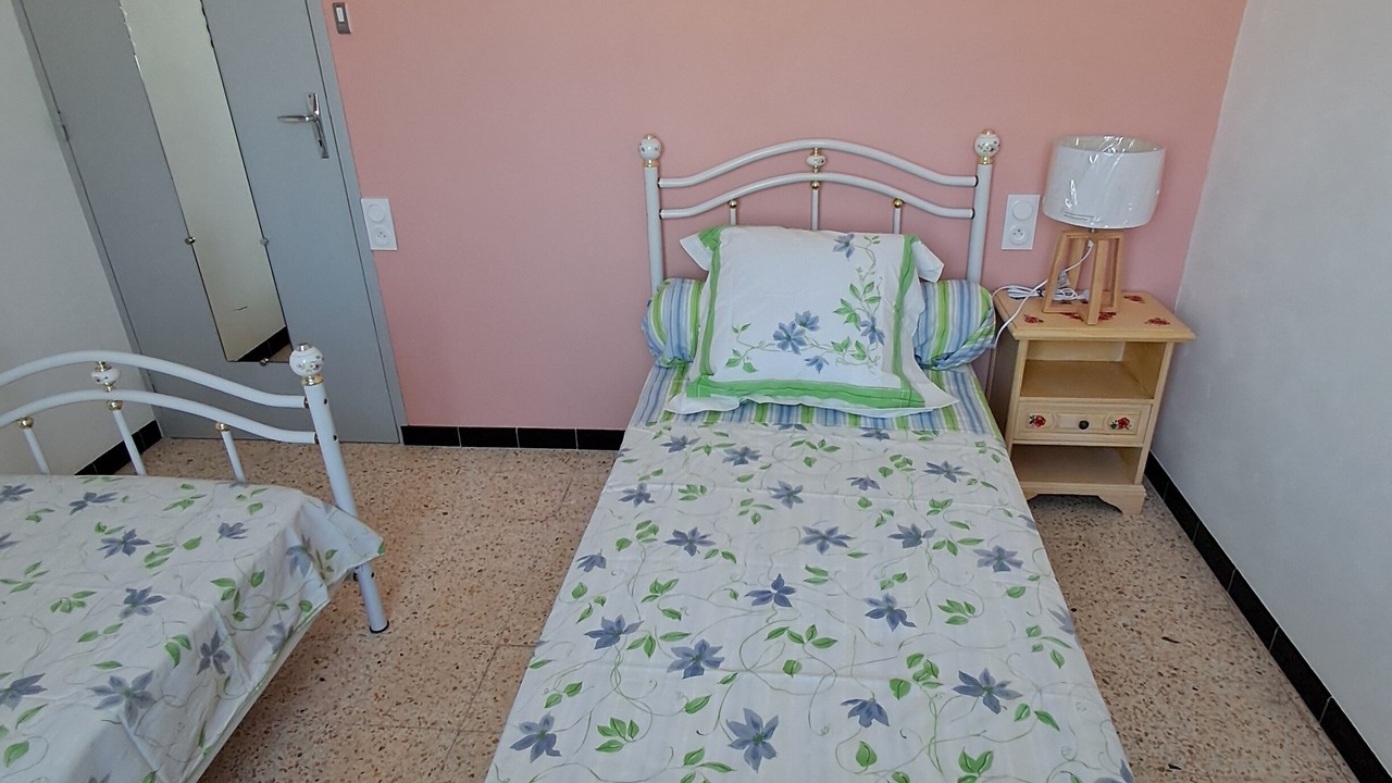 Photo of Bedroom in Saint-Paulet-de-Caisson