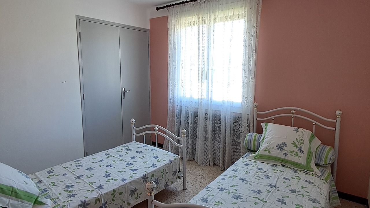 Photo of Bedroom in Saint-Paulet-de-Caisson