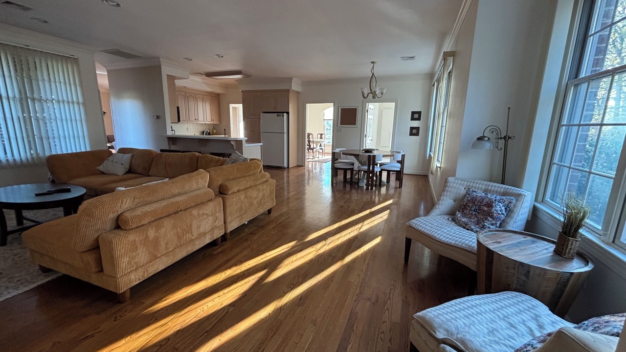 Photo of Livingroom in Forest