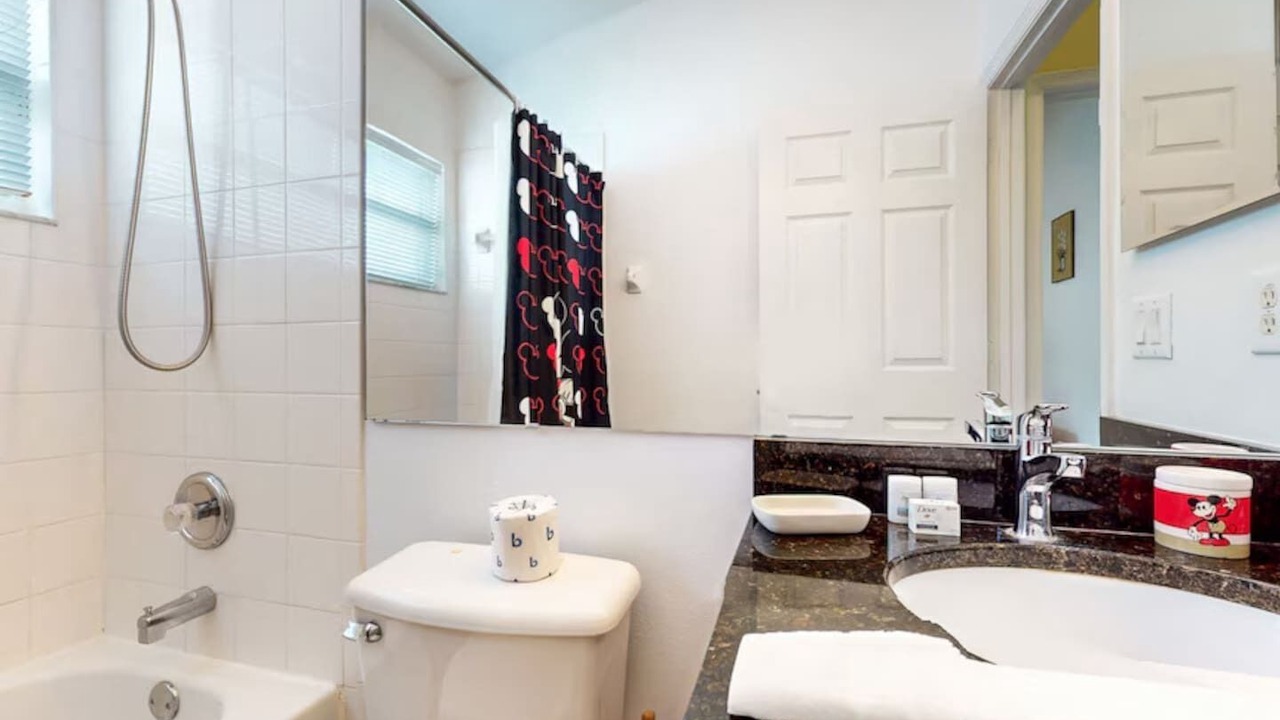 Photo of Bathroom in Windsor Palms