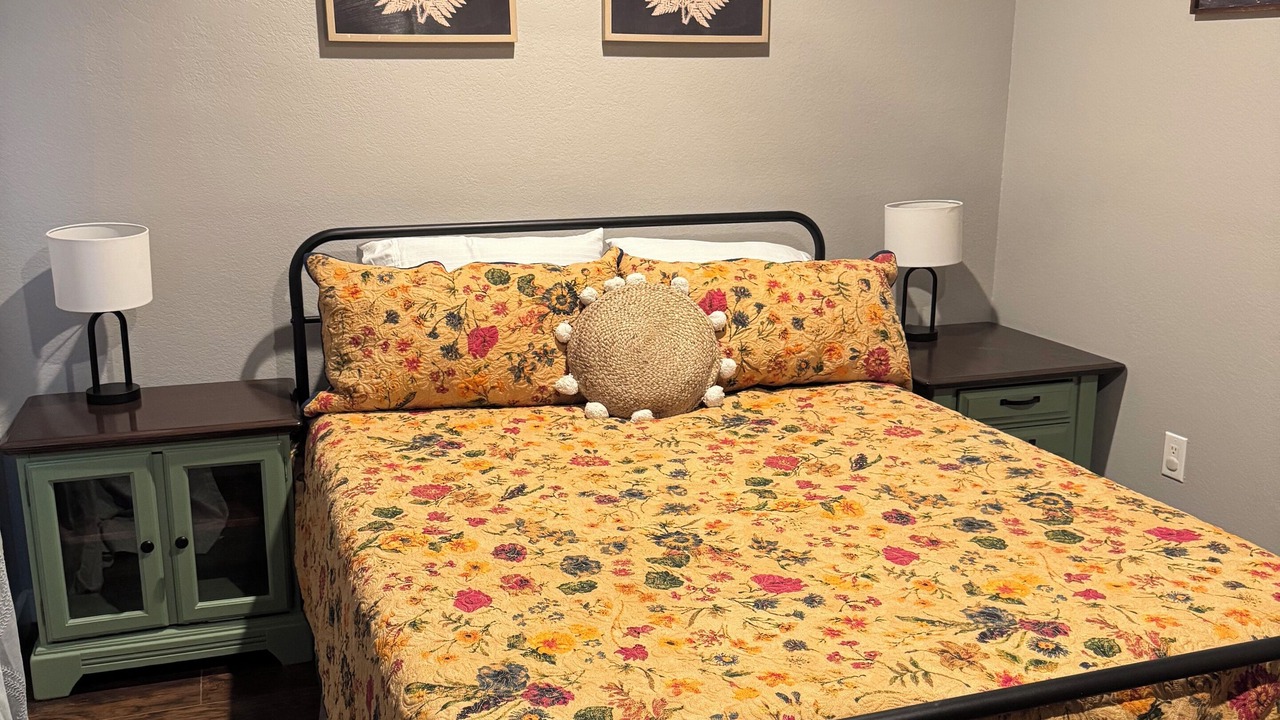 Photo of Bedroom in Mineola