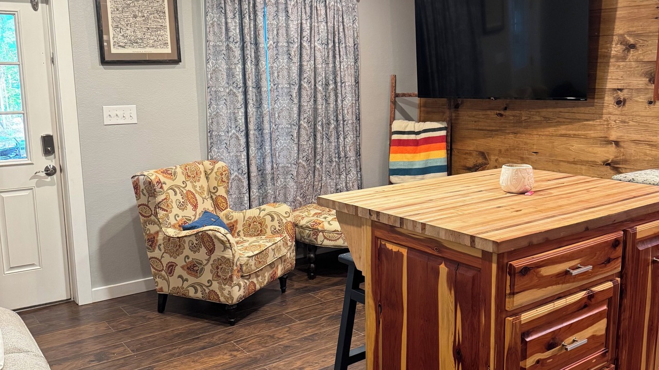 Photo of Livingroom in Mineola
