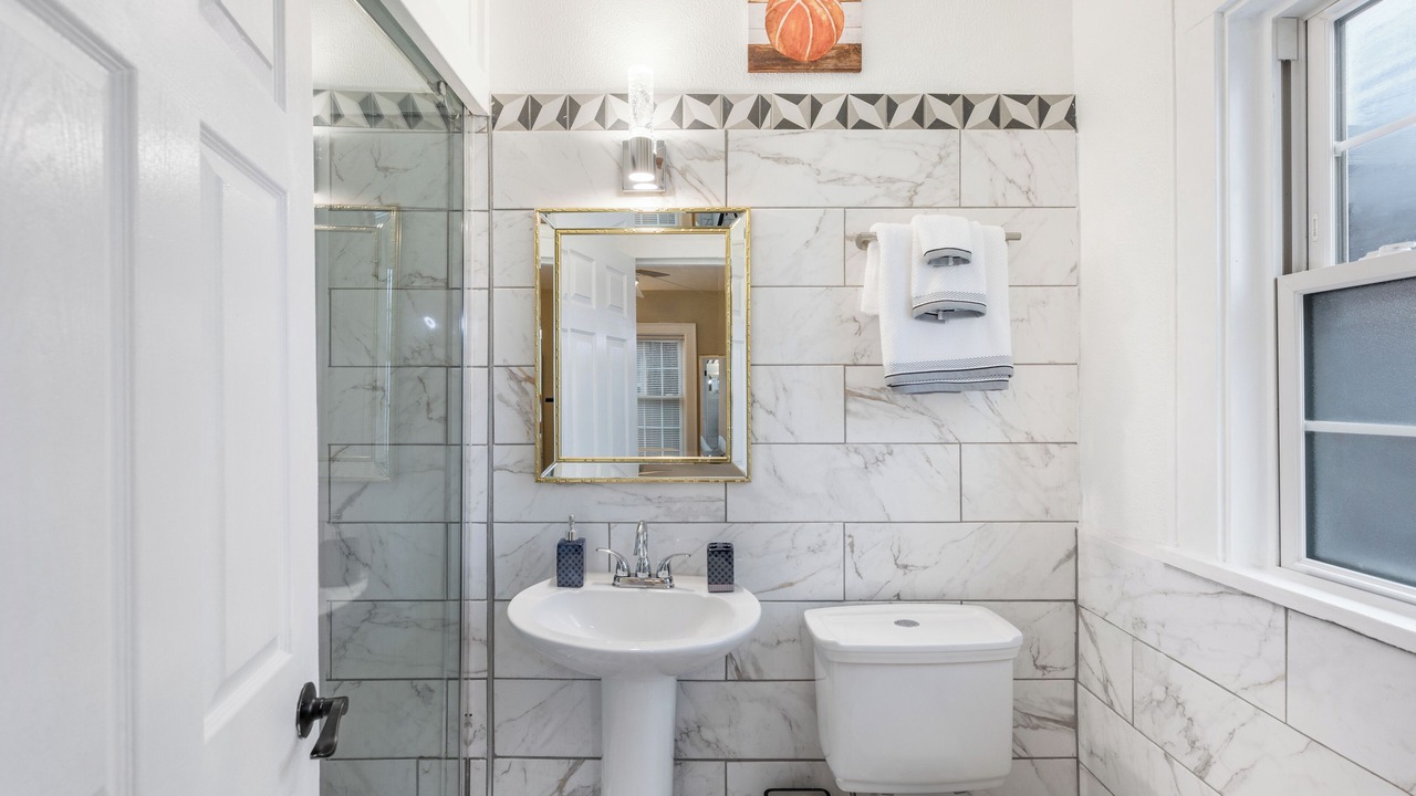 Photo of Bathroom in East Memphis