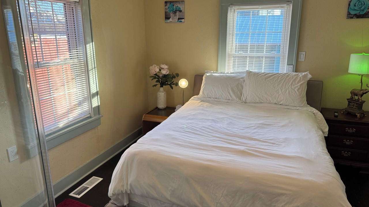 Photo of Bedroom in East Memphis