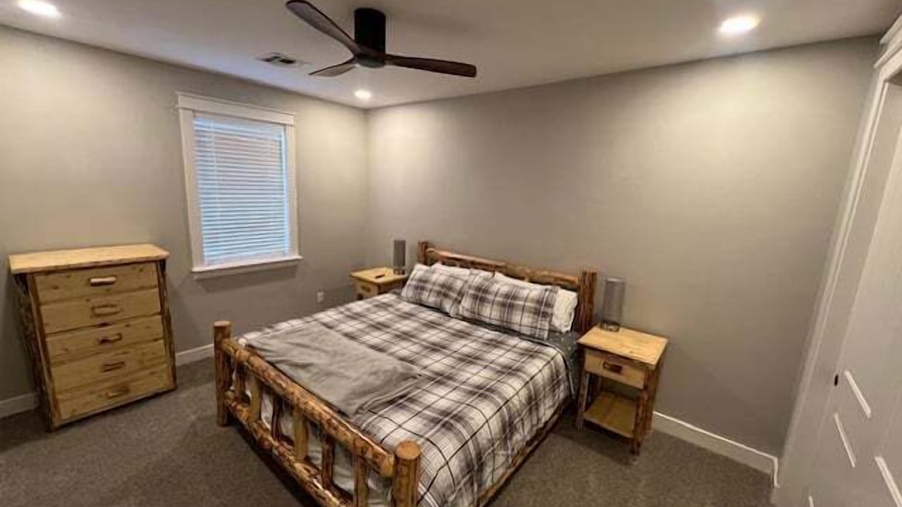 Photo of Bedroom in Ponderosa Trails