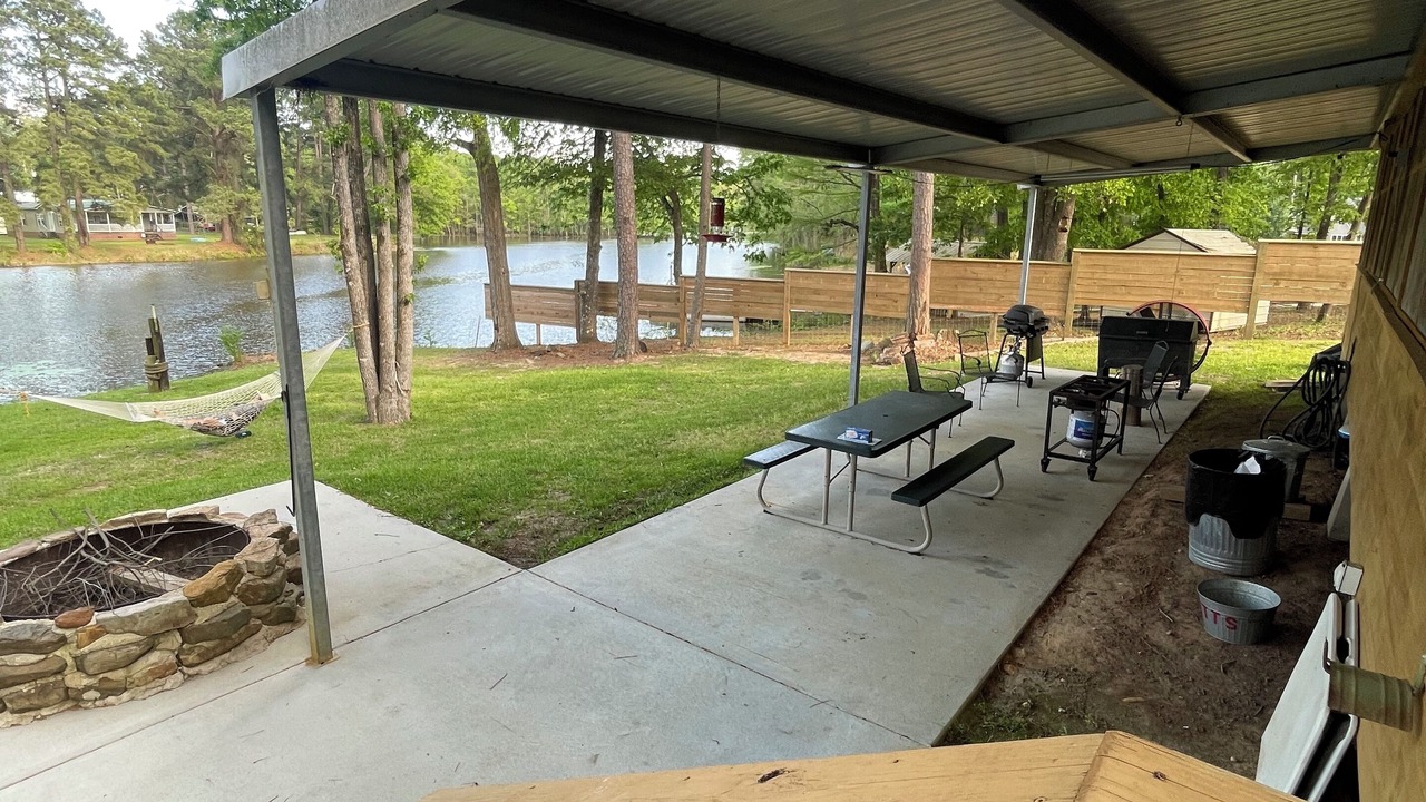Photo of Patio Balcony in Negreet
