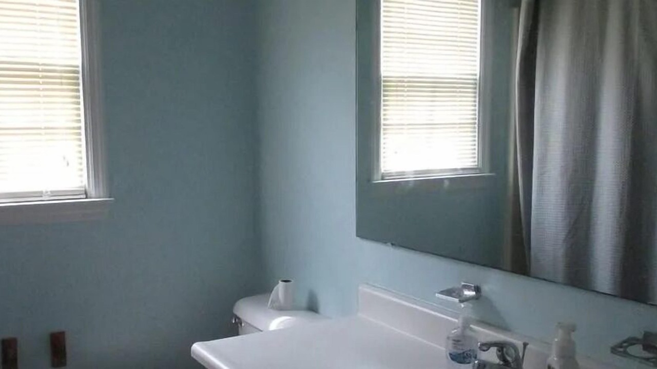 Photo of Bathroom in Pine Forest