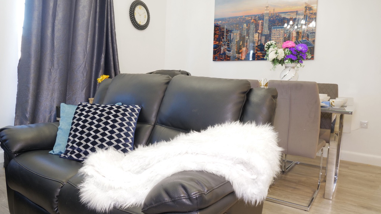 Photo of Livingroom in Fenny Stratford