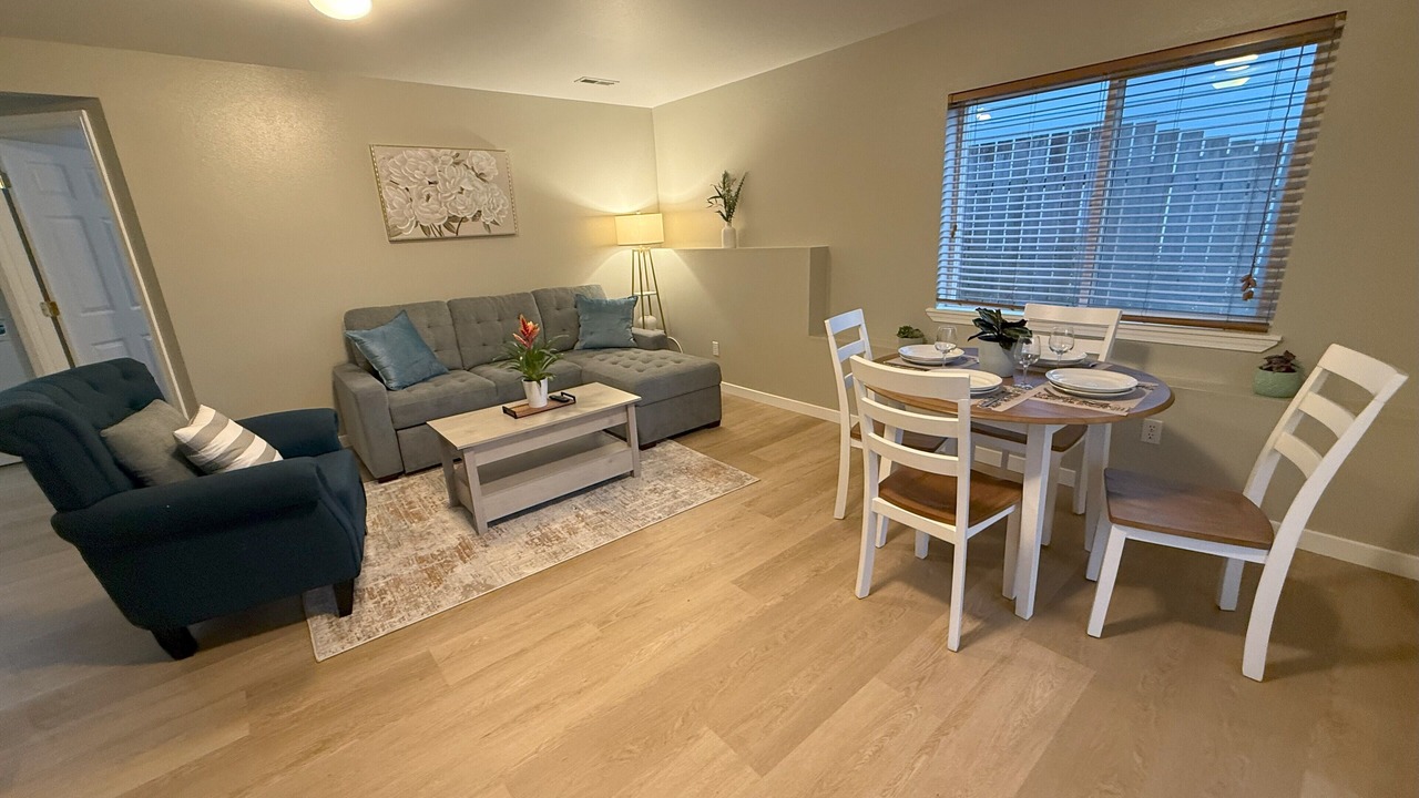 Photo of Livingroom in Lynnwood