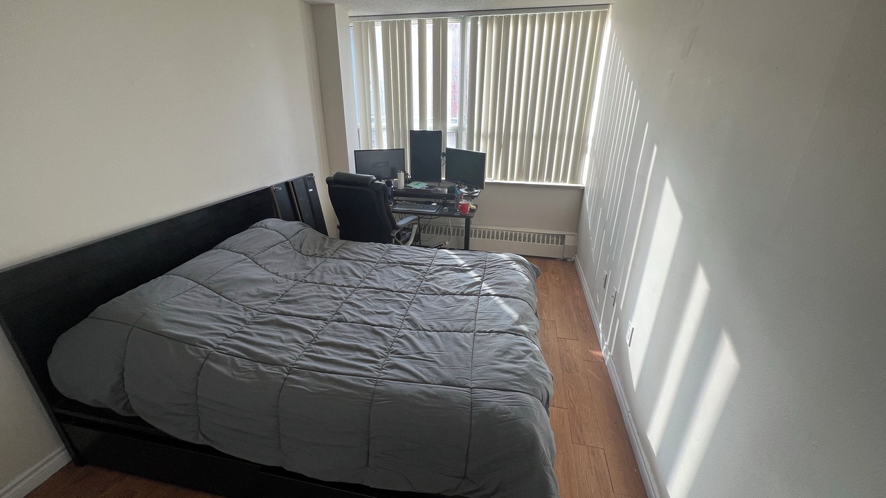 Photo of Bedroom in Grange Park