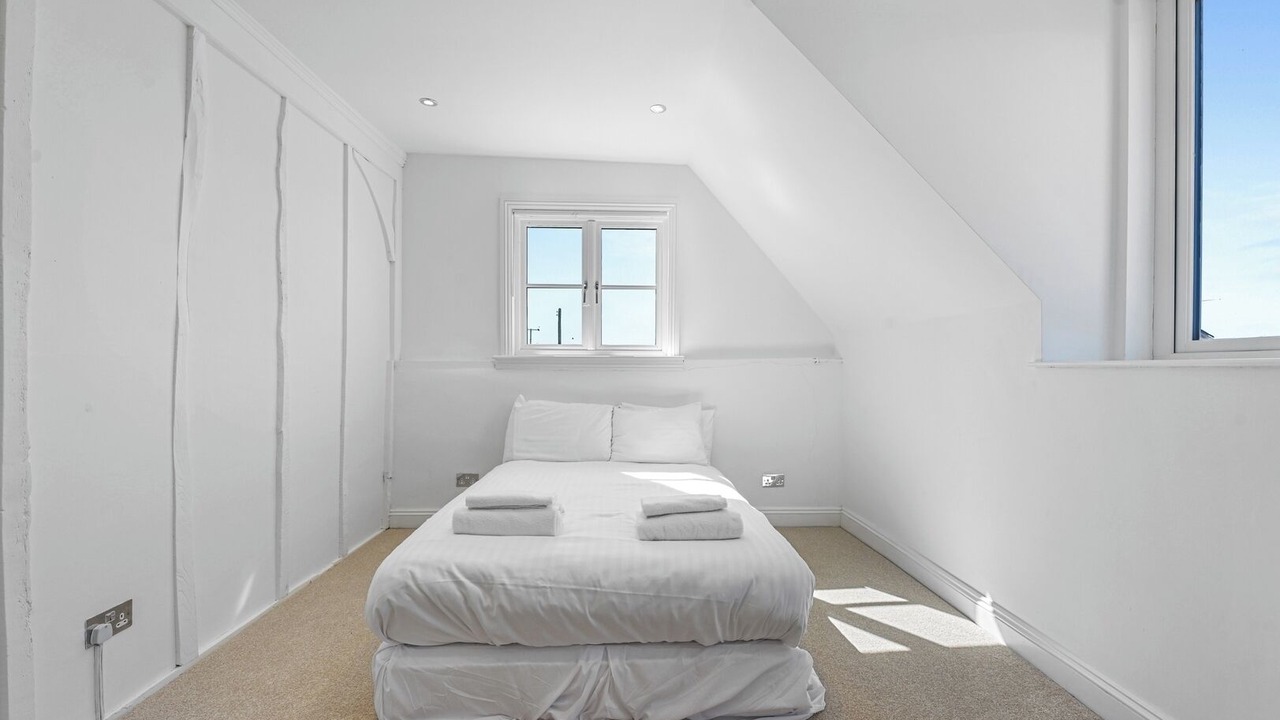 Photo of Bedroom in Wethersfield