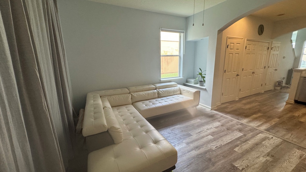Photo of Livingroom in Southside