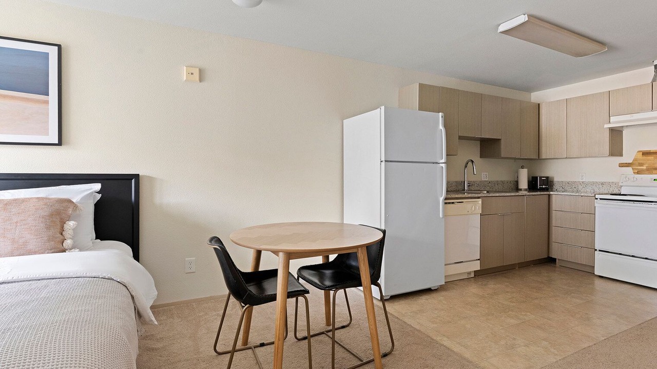 Photo of Bedroom in University District