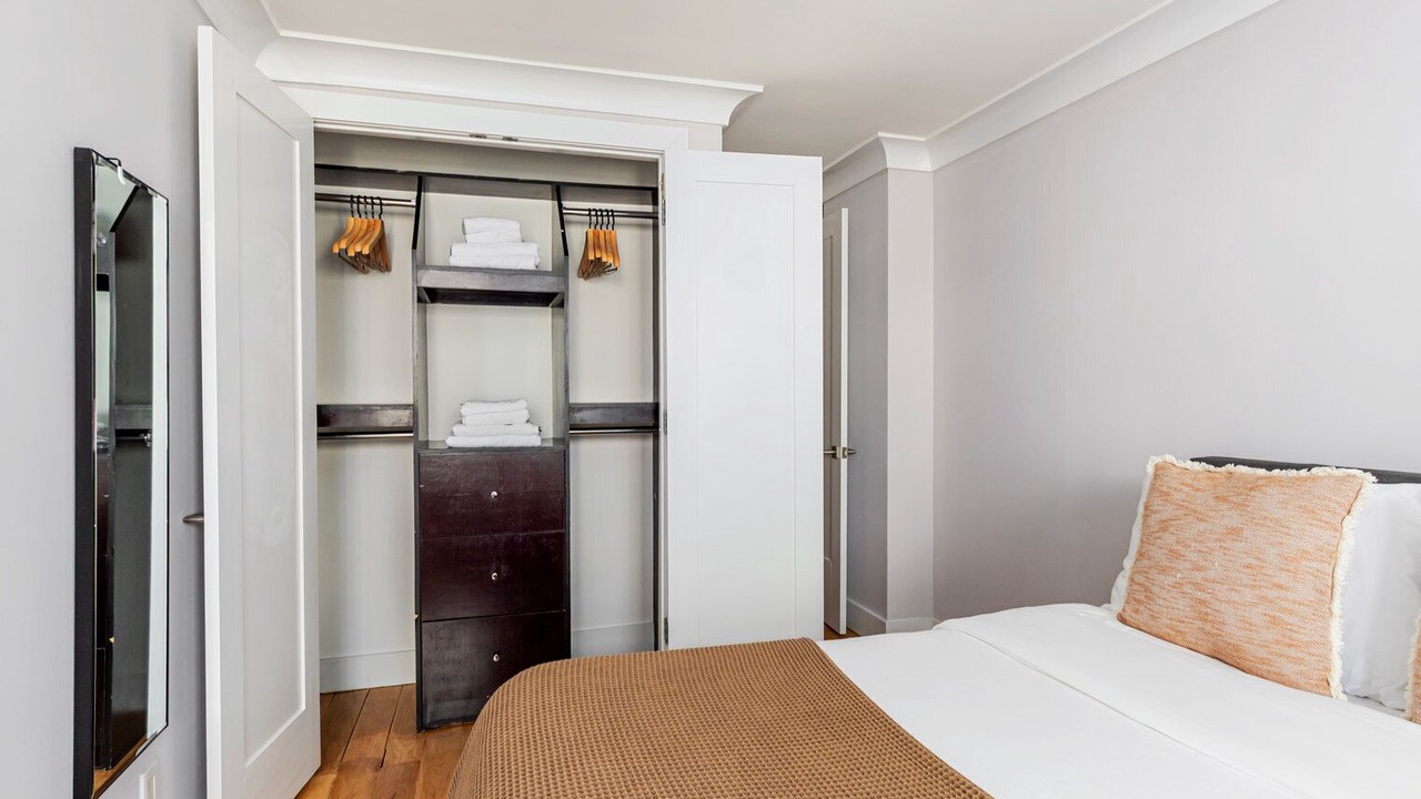 Photo of Bedroom in Manhattan Valley