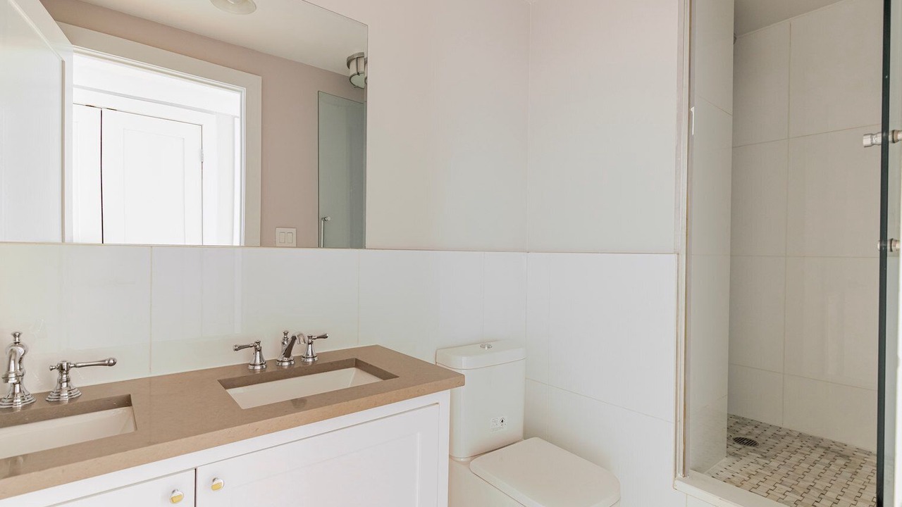 Photo of Bathroom in Manhattan Valley