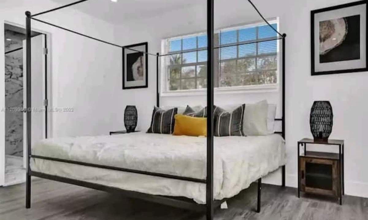 Photo of Bedroom in Ives Estates
