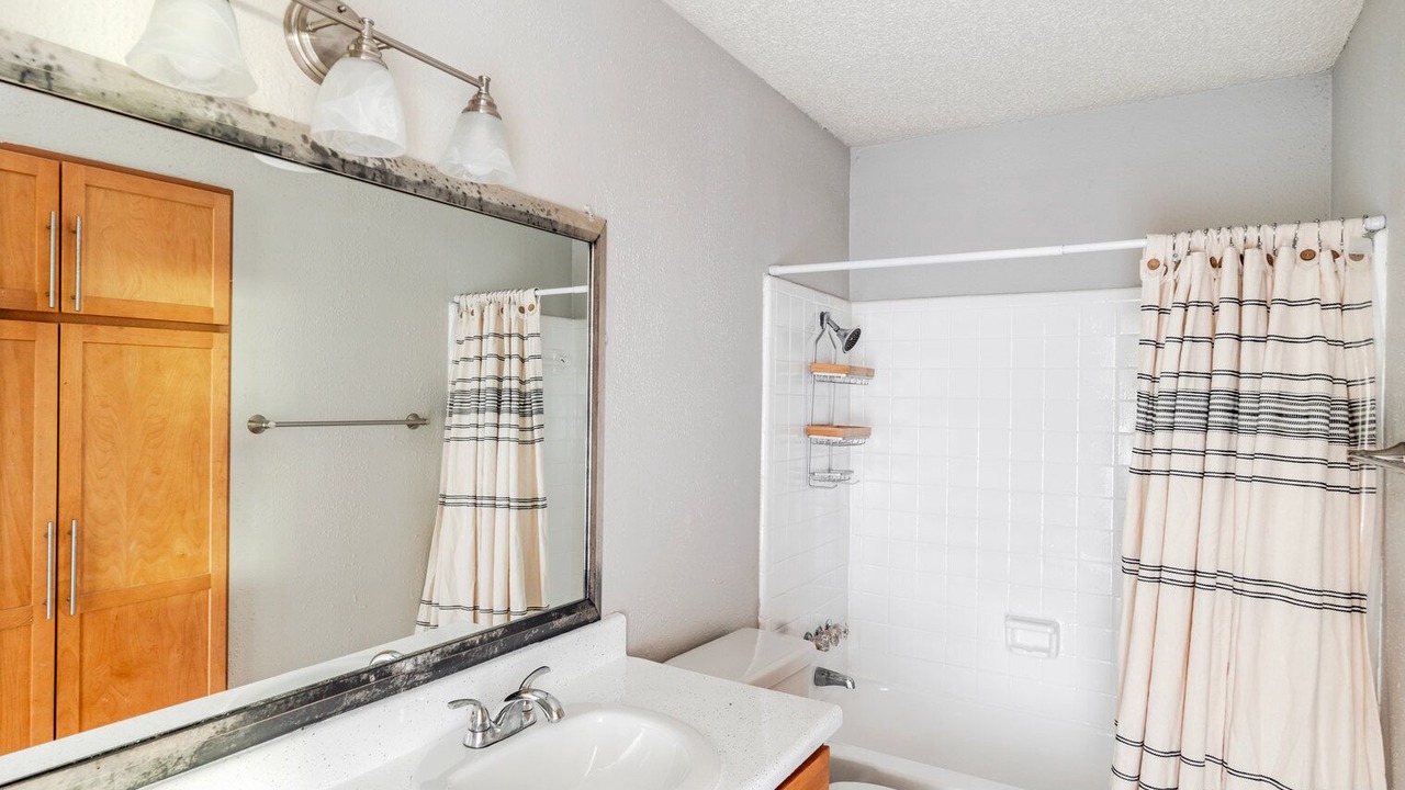 Photo of Bathroom in Cherrywood