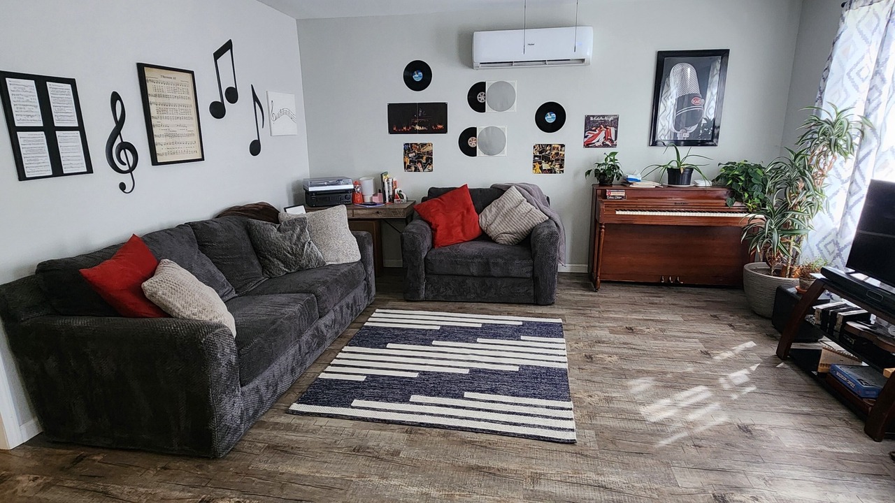 Photo of Livingroom in Madison